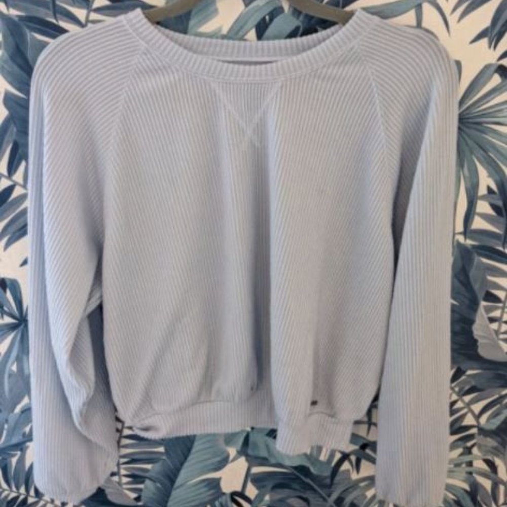 Hollister Super Soft Cropped Pullover
